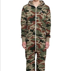 Onepiece Norwegian onesie unisex L camo green